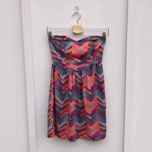 Super soft Billabong strapless mini dress